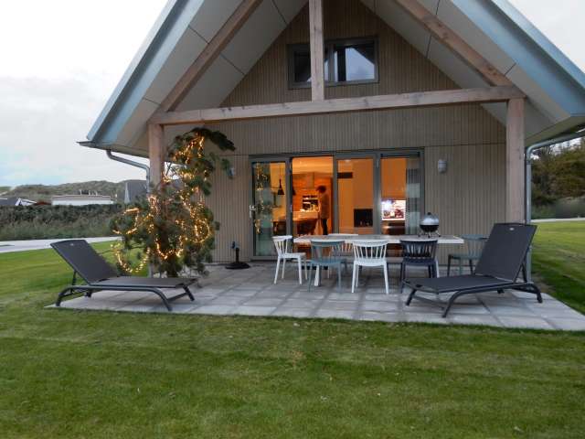 Vier de kerst met 10% korting op een verblijf in een 4 personen Bungalow de Luxe of 6-8 personen Villa Veranda Vier de kerst met 10% korting op een verblijf in een 4 personen Bungalow de Luxe of 6-8 personen Villa Veranda